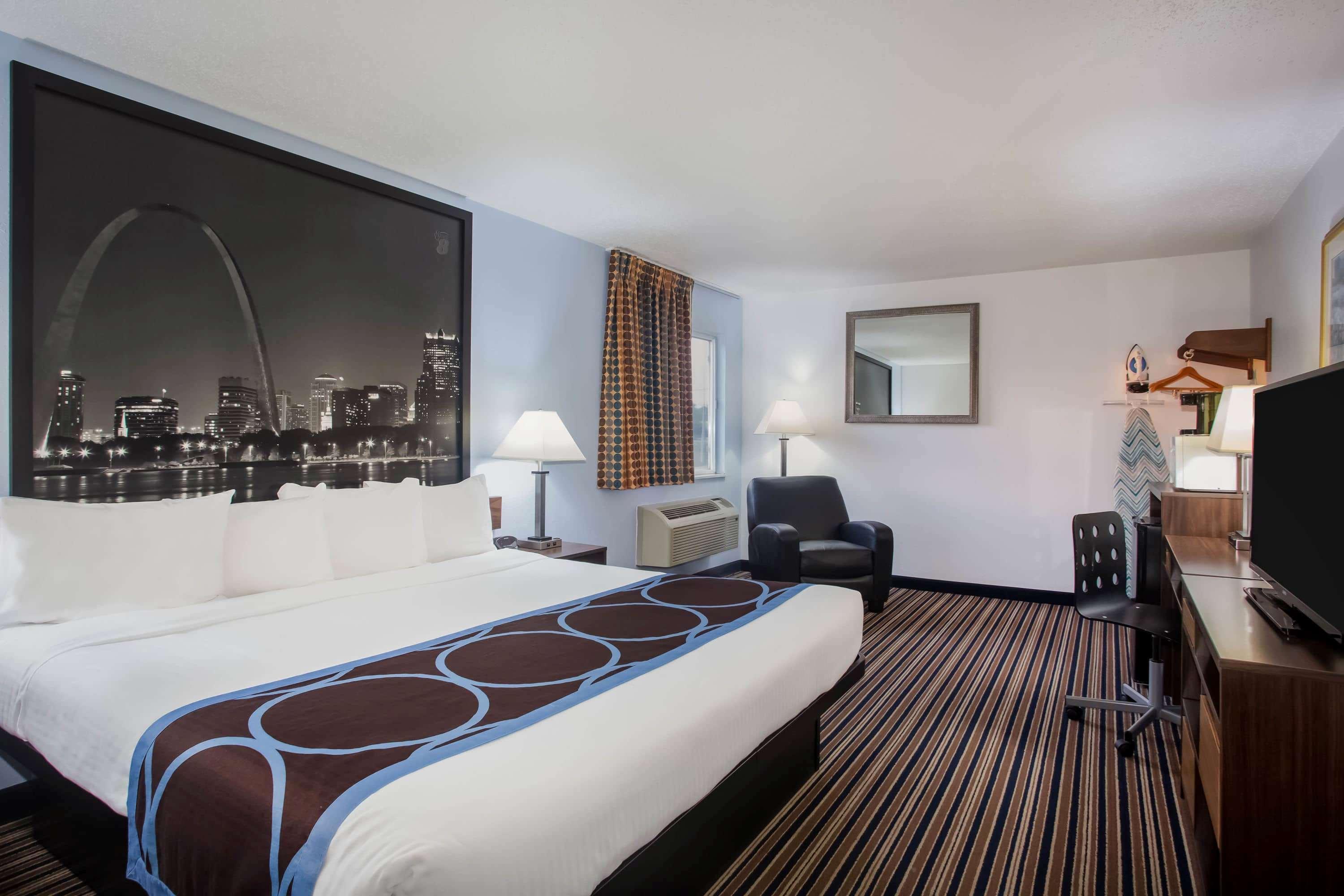 Super 8 By Wyndham Washington Hotel Eksteriør billede
